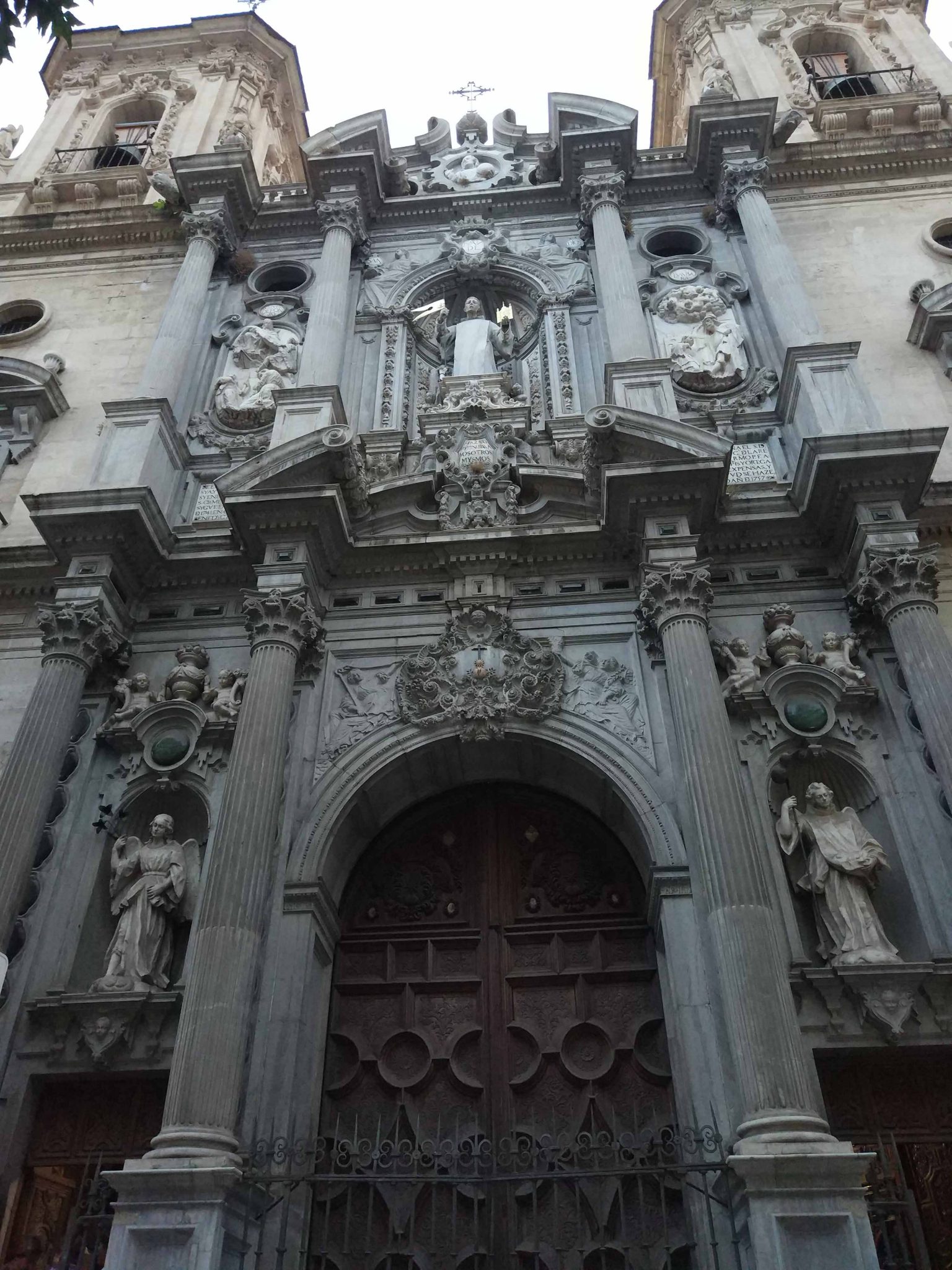 Basílica de San Juan de Dios: The Golden Baroque Masterpiece of Granada 2026