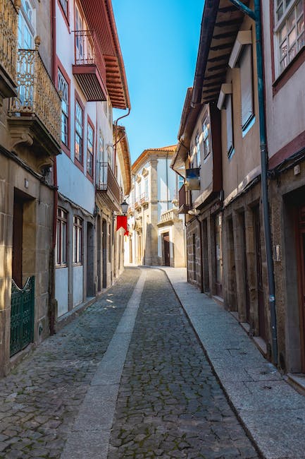 Descubre el paraíso escondido de Andalucía: Guía completa de viajes a Freila